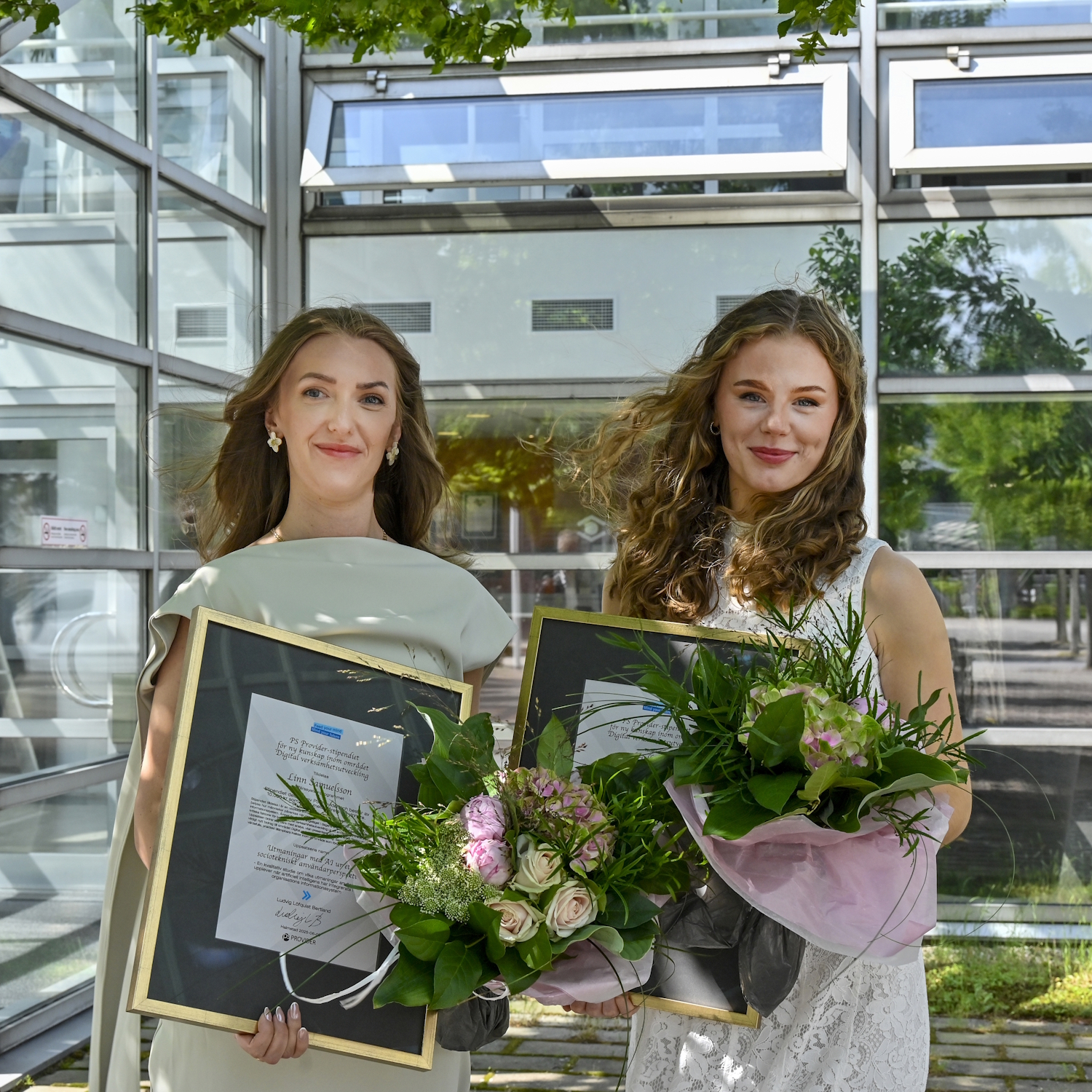 Linn Samuelsson och Gabriella Jarnö